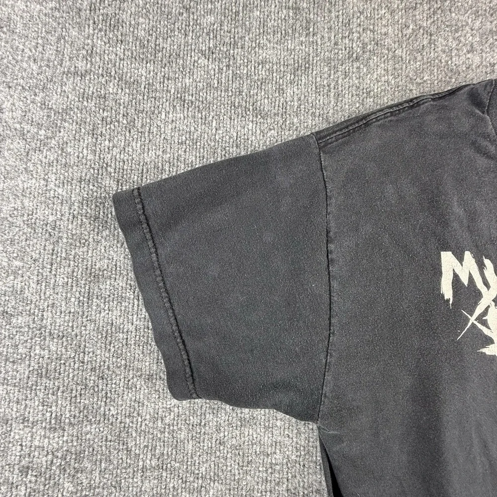 My‎ Chemical Romance Shirt Mens Medium Black The Black Parade Tour 2007 WWE Tee
